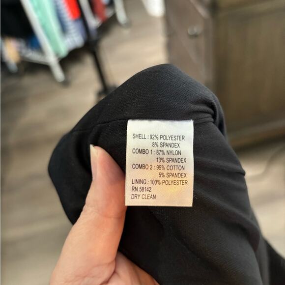 Maggy London Black Sleeveless Jumpsuit w/ Mesh Top & Back Exposed Zipper Sz Sm - Picture 8 of 8